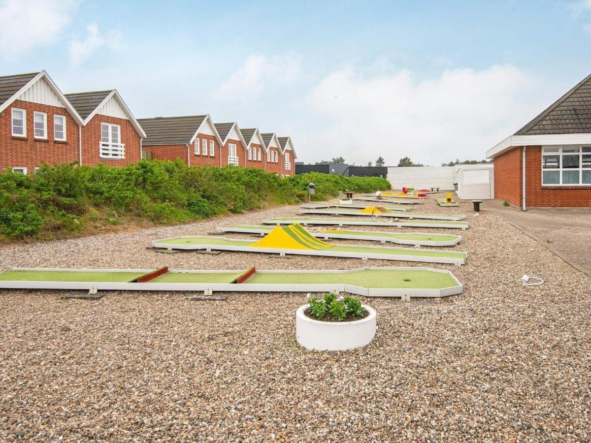 4 Person Holiday Home In R M Sonderby  Bagian luar foto
